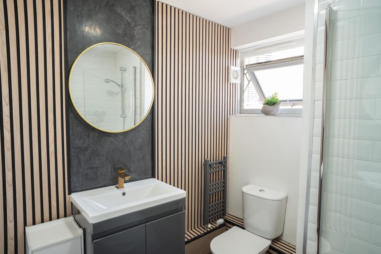 Olympic Apartment - Stratford Лондон Экстерьер фото