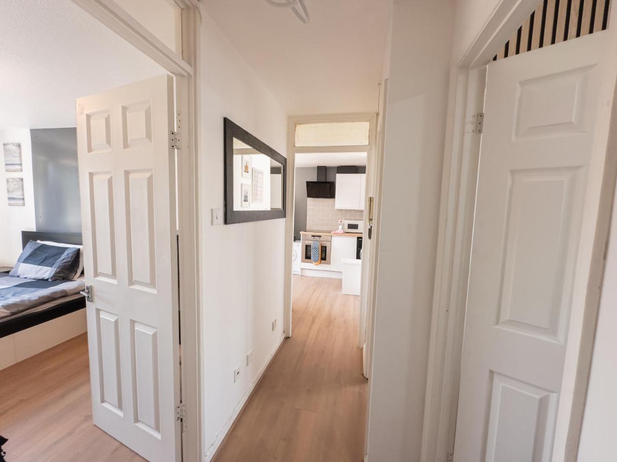 Olympic Apartment - Stratford Лондон Экстерьер фото