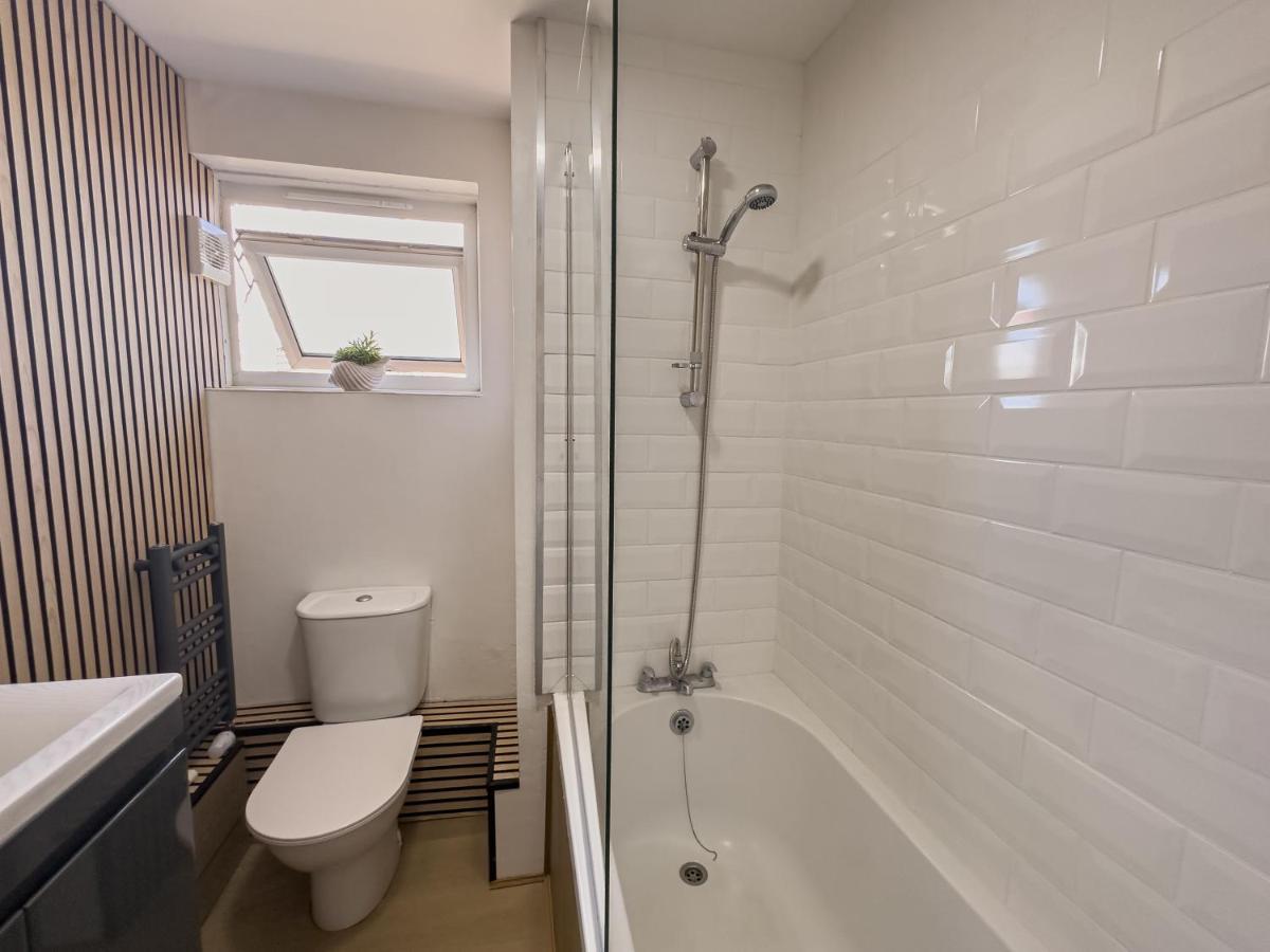 Olympic Apartment - Stratford Лондон Экстерьер фото